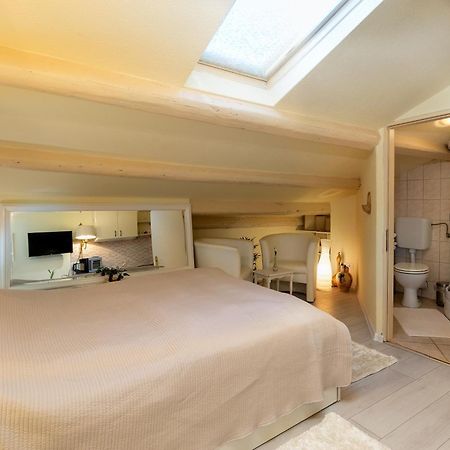 Duplex Apartment Camelia In Charming Old Town Rovinj Exteriör bild