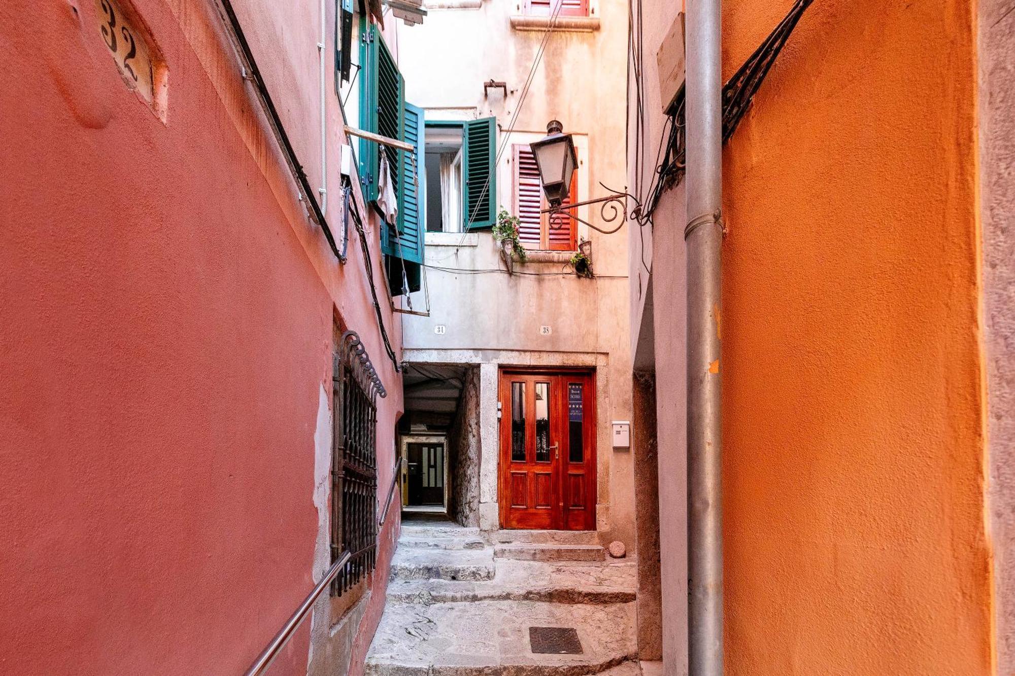 Duplex Apartment Camelia In Charming Old Town Rovinj Exteriör bild